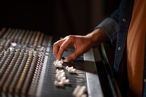 Allure of Techno Music